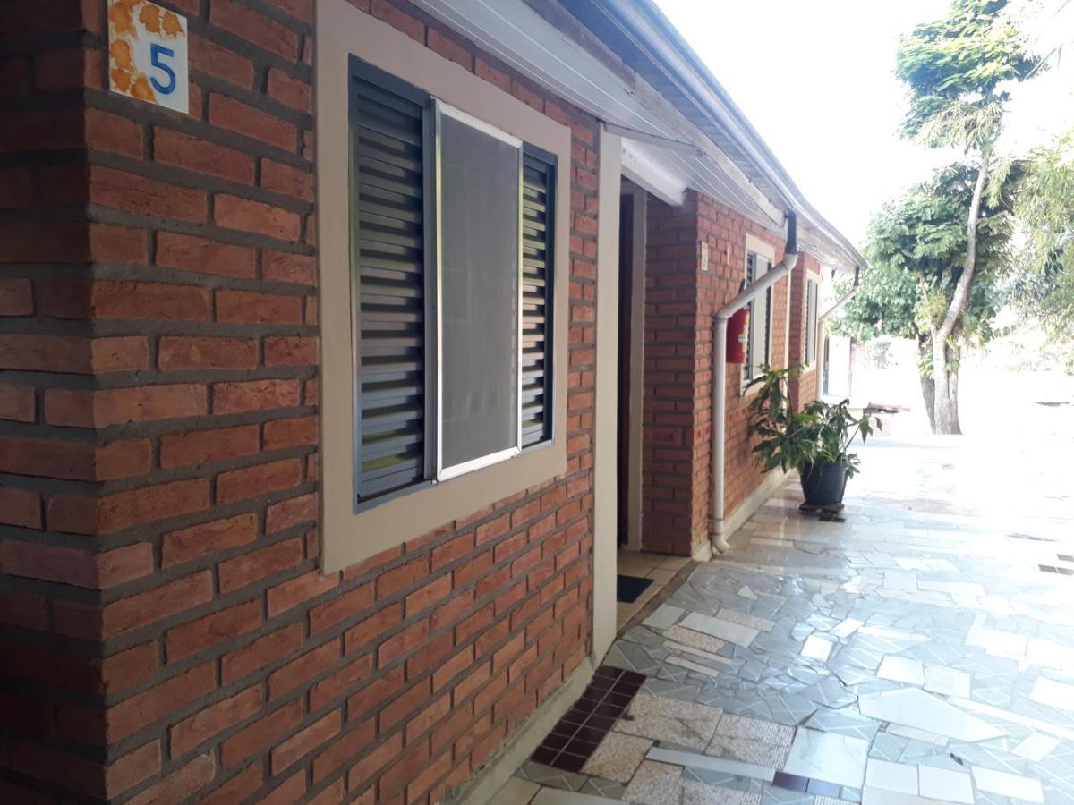 Pousada Vila Rica Cunha Eksteriør billede
