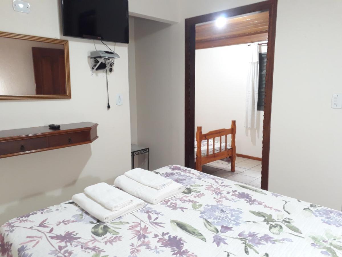 Pousada Vila Rica Cunha Eksteriør billede