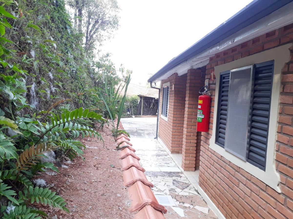 Pousada Vila Rica Cunha Eksteriør billede