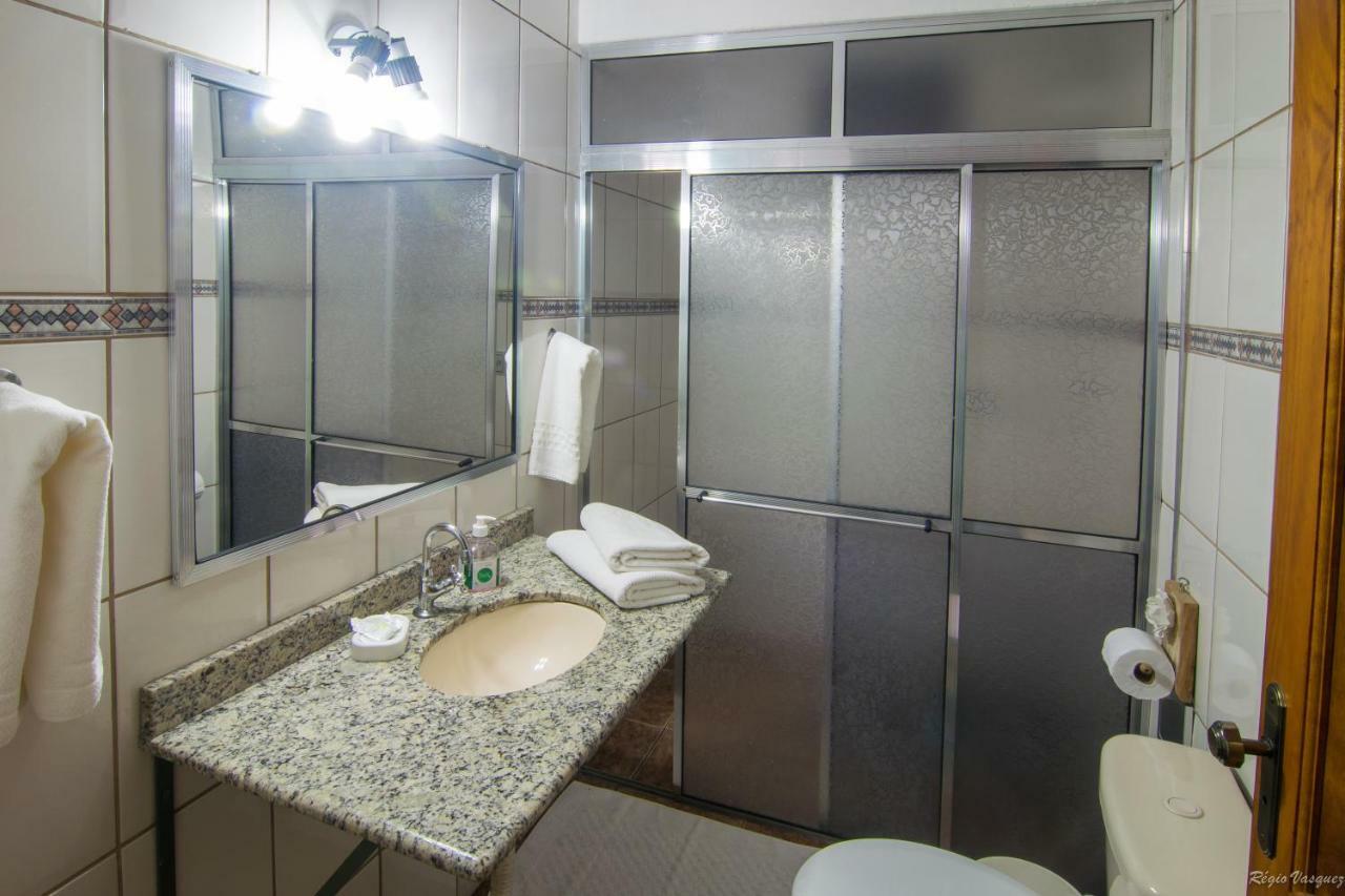 Pousada Vila Rica Cunha Eksteriør billede